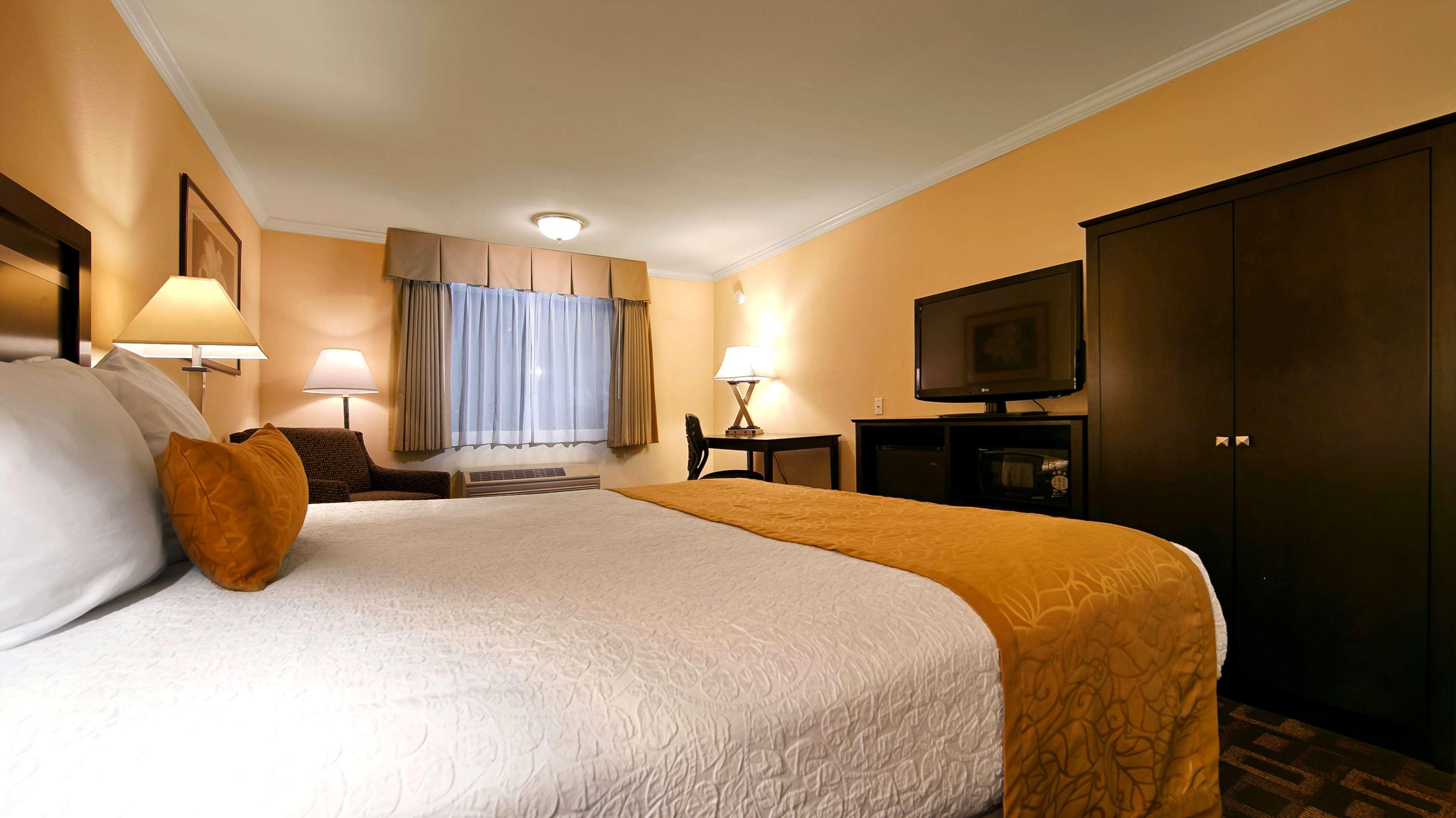 Best Western Plus Inn Of Гейвард Екстер'єр фото