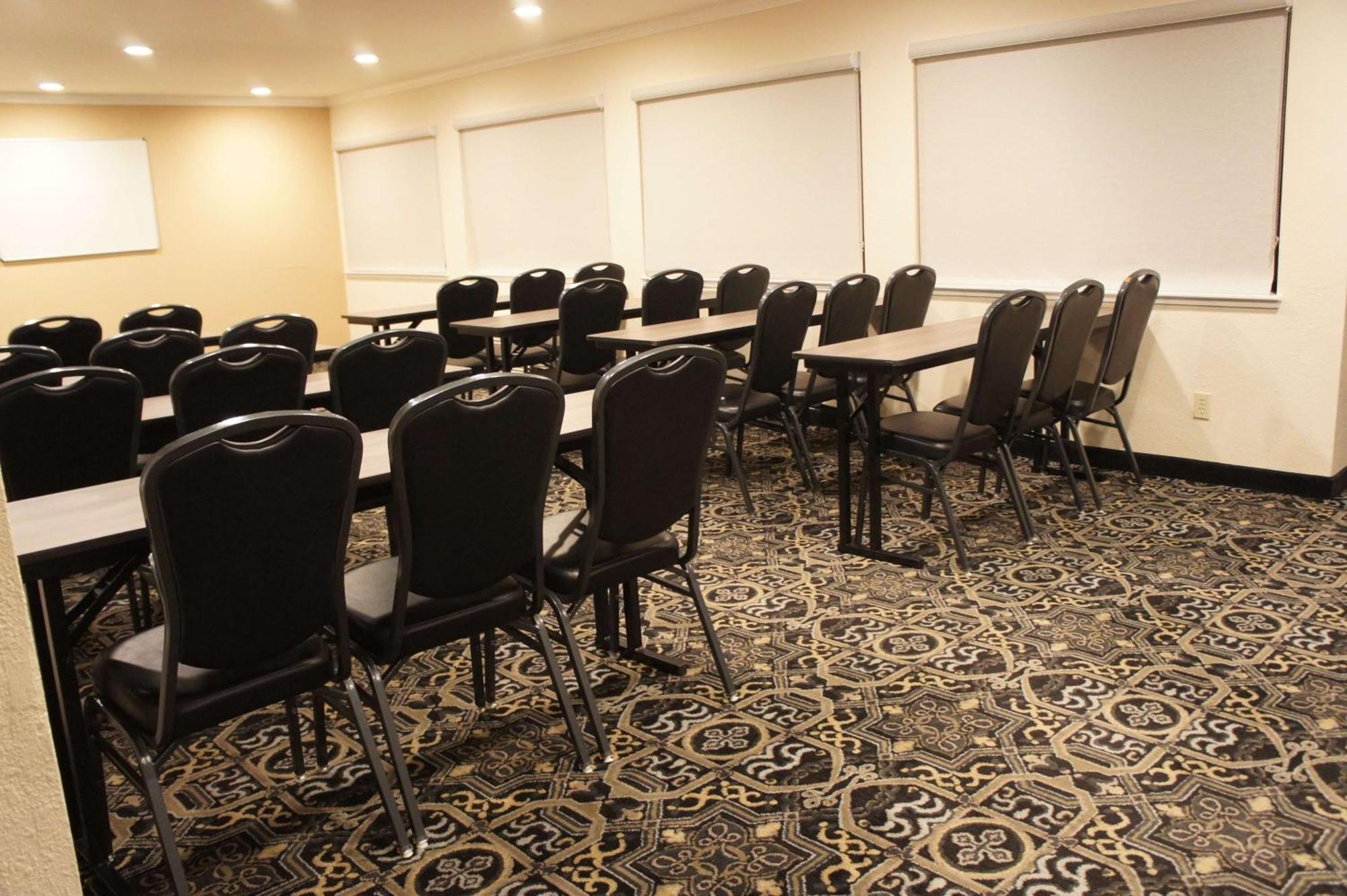 Best Western Plus Inn Of Гейвард Екстер'єр фото