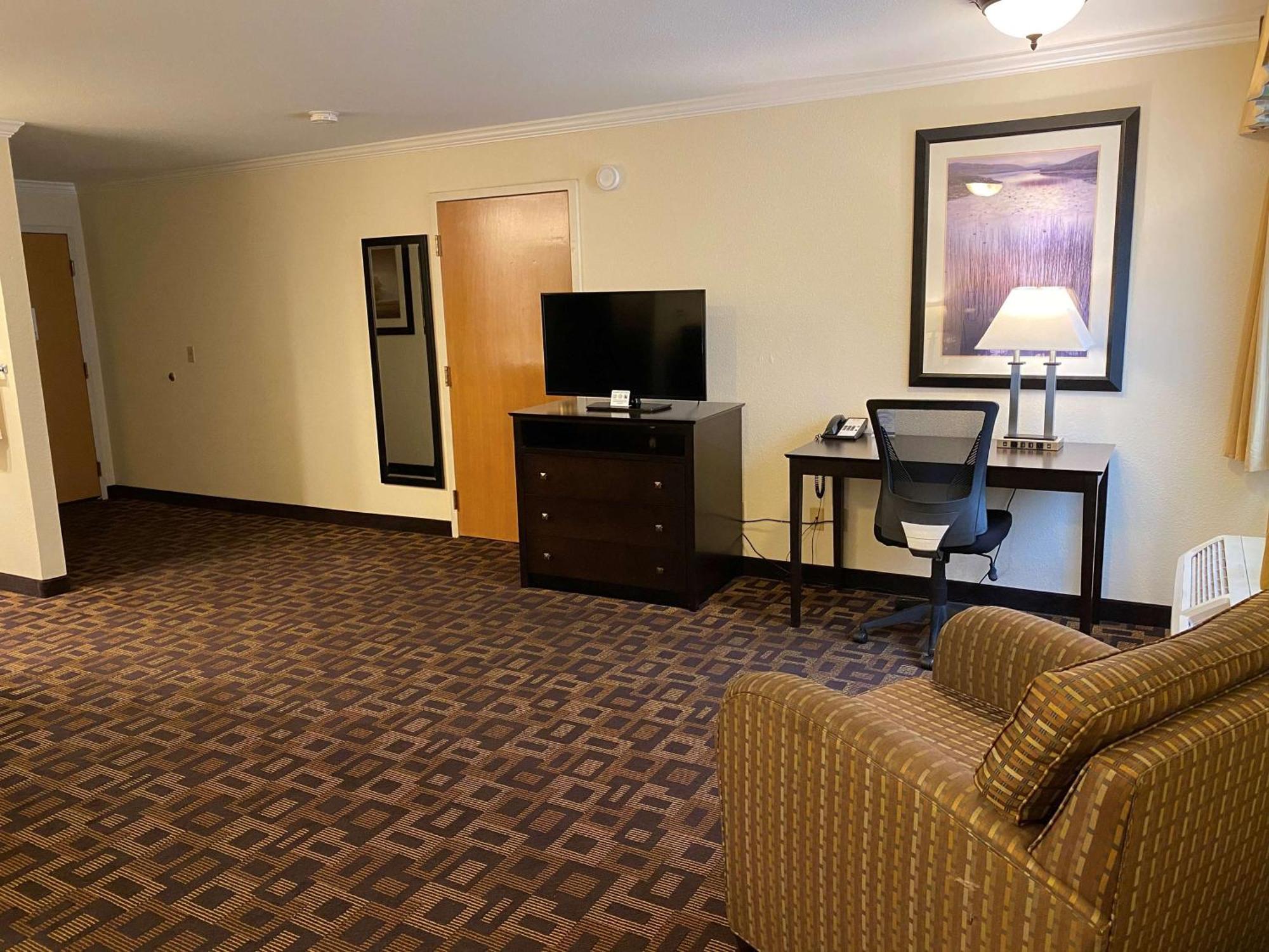 Best Western Plus Inn Of Гейвард Екстер'єр фото
